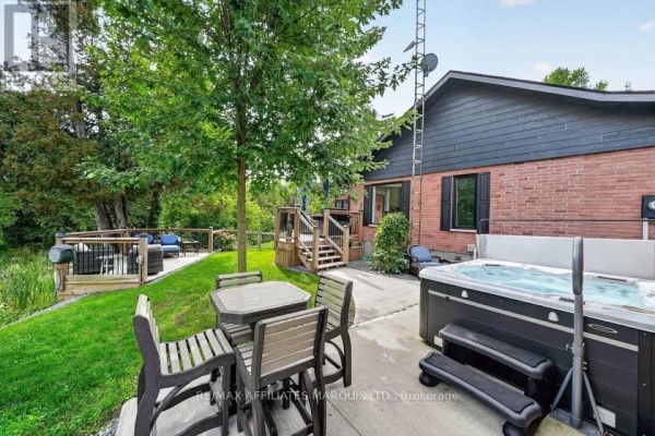 17576 Island Road, South Stormont, ON K0C1S0 Photo 4