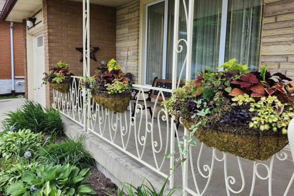 2pc Bathroom - 176 Kimberly Drive, Hamilton, ON L8K4L1 Photo 4