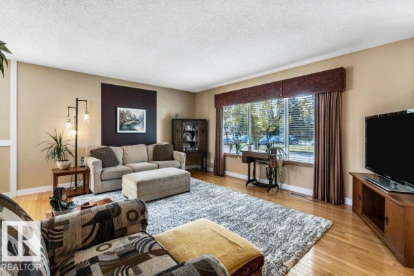 Den - 176 Larose Dr, St  Albert, AB T8N2G8 Photo 5