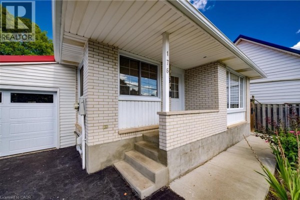 Recreation room - 176 Samuelson Street, Cambridge, ON N1R1K3 Photo 4