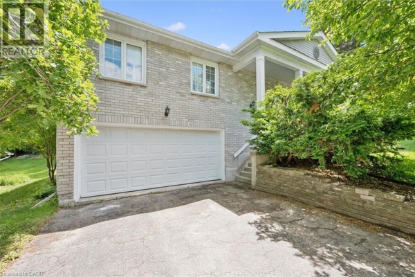 176 Sandford Fleming Drive, Waterloo, ON, photo 2