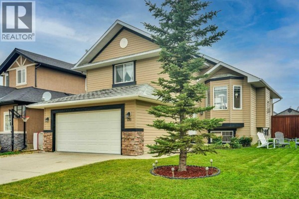 Primary Bedroom - 176 Sunset Heights, Crossfield, AB T0M0S0 Photo 4