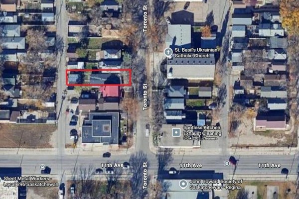 Aerial view of Toronto Street in Regina, showing 1760 Toronto Street lot highlighted in red, surrounded by residential properties. - 1760 Toronto Street, Regina