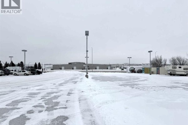 1760 Gershaw Drive Sw, Medicine Hat, AB T1A5E1 Photo 4