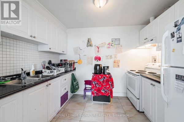 1762-1764 Avenue Road, Toronto, ON M5M3Y9 Photo 5