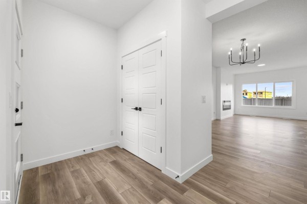 Kitchen - 17623 7 St Ne, Edmonton, AB T5Y4K3 Photo 3