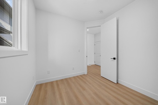 Bedroom 2 - 17625 67 St Nw, Edmonton, AB T5Z0Y2 Photo 5