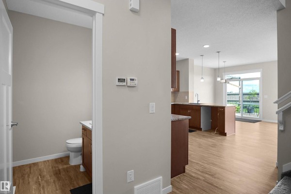 Kitchen - 17639 120 St Nw, Edmonton, AB T5X0K8 Photo 3