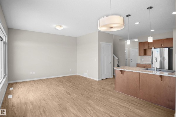 Primary Bedroom - 17639 120 St Nw, Edmonton, AB T5X0K8 Photo 5
