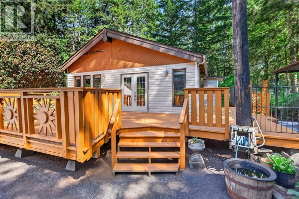 1764 Anderton Rd, Comox, BC, photo 2