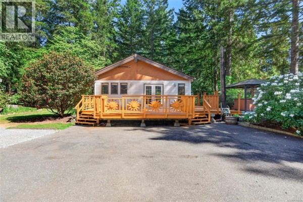 1764 Anderton Rd, Comox, BC, photo 3