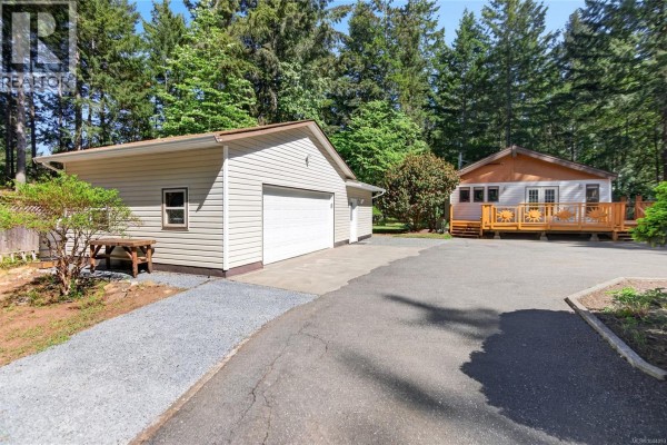 Bathroom - 1764 Anderton Rd, Comox, BC V9M4B1 Photo 4