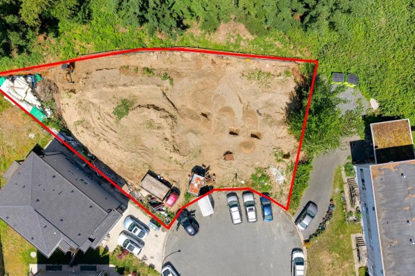 1765 Keats Street, Abbotsford, BC V2S3G4 Photo 2