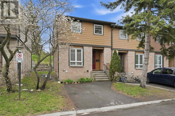 Kitchen - 1767 Trappist Lane, Ottawa, ON K1C1X7 Photo 2