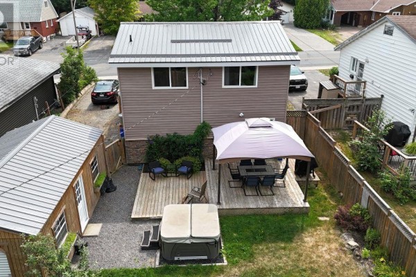 Laundry room - 177 Axmith Ave, Elliot Lake, ON P5A1B9 Photo 4