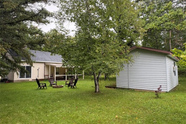 Eat in kitchen - 177 Campbell Avenue W, Dauphin, MB R0L1K0 Photo 2