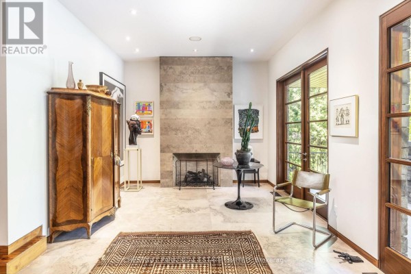 Media - 177 Coldstream Avenue, Toronto, ON M5N1X7 Photo 4