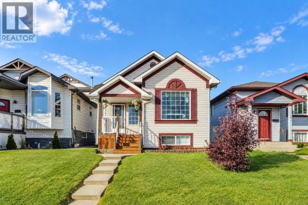 4pc Bathroom - 177 Erin Circle Se, Calgary, AB T2B3H8 Photo 4