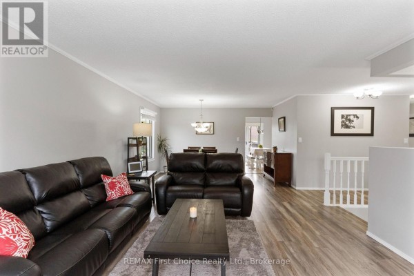 Kitchen - 177 Flamingo Drive, Thunder Bay, ON P7B6K3 Photo 4