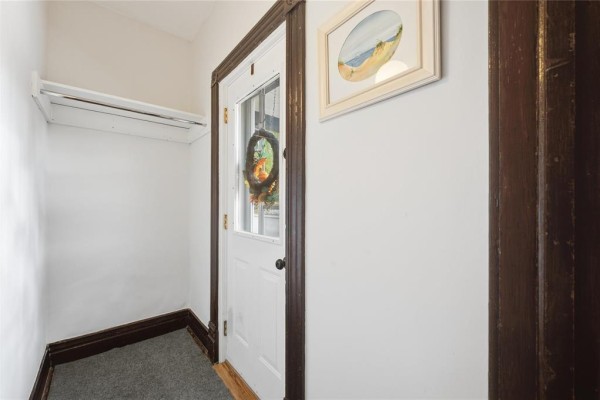 Kitchen - 177 Johnson Avenue, Winnipeg, MB R2L0H7 Photo 4