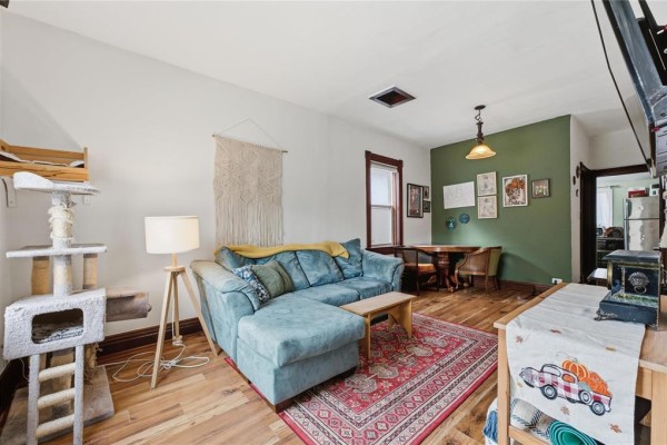 4pc Bathroom - 177 Johnson Avenue, Winnipeg, MB R2L0H7 Photo 5