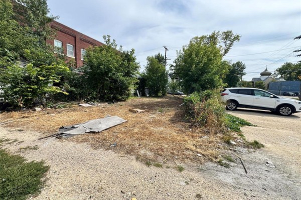 177 Selkirk Avenue, Winnipeg, MB R2W2L3 Photo 5