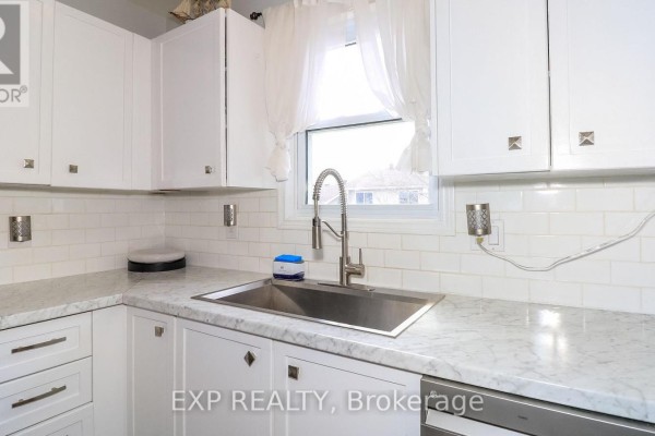 Bedroom 2 - 177 Shannon Street, Orillia, ON L3V7B6 Photo 4