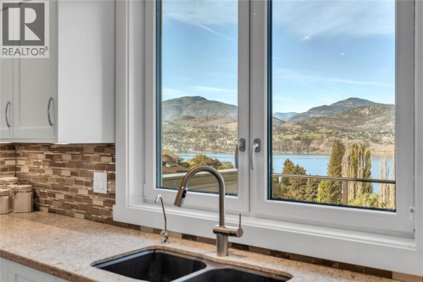 Utility room - 177 Sunnybrook Drive, Okanagan Falls, BC V0H1R3 Photo 3