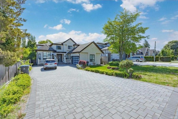 1772 156a Street, Surrey Photo 2
