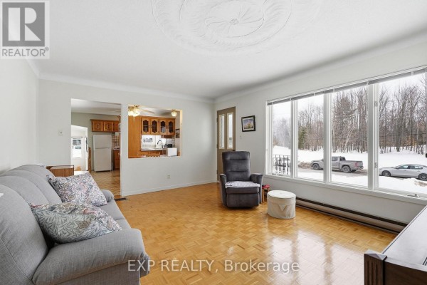 Bedroom 2 - 1776 Labonte Street, Clarence Rockland, ON K0A1N0 Photo 4