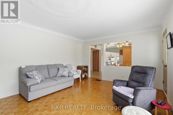 Foyer - 1776 Labonte Street, Clarence Rockland, ON K0A1N0 Photo 5