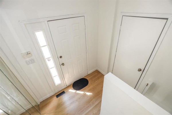 4pc Bathroom - 178 Brentlawn Boulevard, Winnipeg, MB R3T5C7 Photo 4
