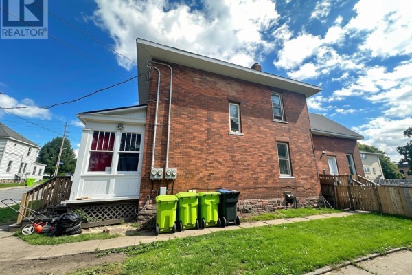 178 Mcdougald St, Sault Ste  Marie, ON, photo 3