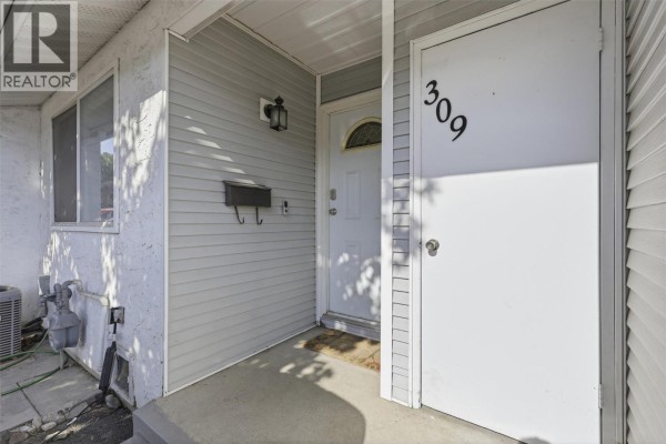 1780 Springview Place Unit# 309, Kamloops, BC, photo 3