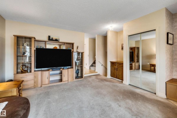 Bedroom 2 - 17832 93 St Nw, Edmonton, AB T5Z2H7 Photo 5