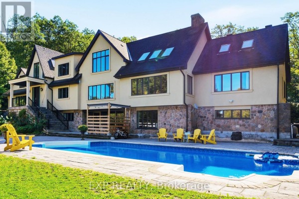 1785 Davis Drive W, King, ON, photo 2