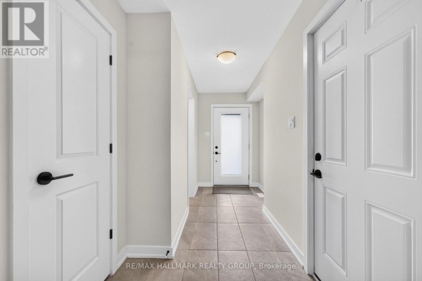 1788 Crux Road, Ottawa, ON K1W0W7 Photo 4