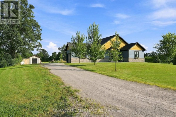 179 Bristow Drive, Montague, ON K7A5B8 Photo 3
