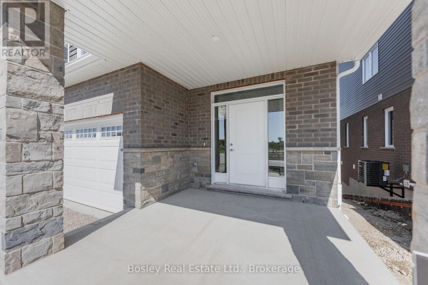 179 Haylock Avenue, Centre Wellington, ON, photo 3