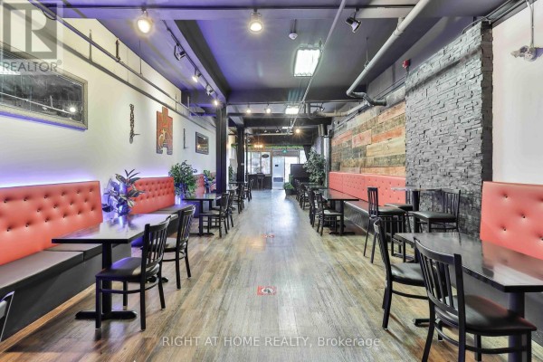 179 King Street W, Kitchener, ON, photo 2