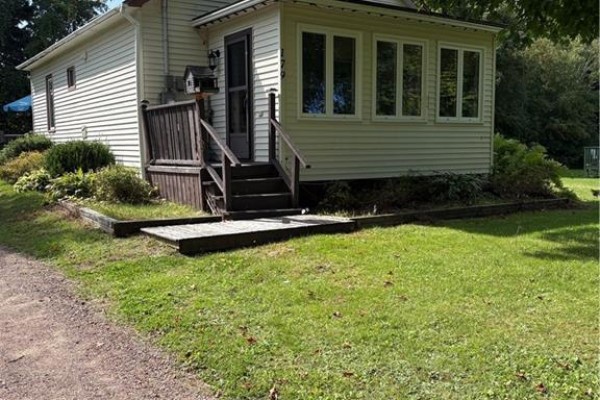 Office - 179 Leblanc Avenue, Shediac, NB E4P1Y6 Photo 2