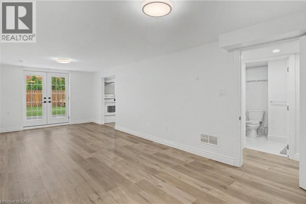 Living room/Dining room - 179 Wendover Drive Unit# Lower Unit, Hamilton, ON L9C5X6 Photo 4