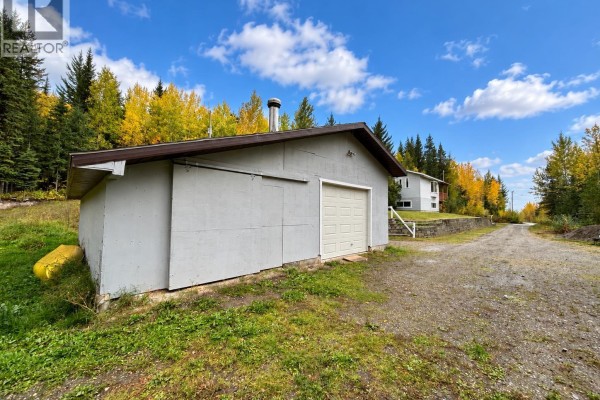 Utility room - 1791 Backer Road, Quesnel, BC V2J7B4 Photo 4