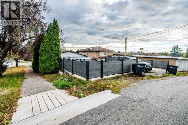 1791 E 64th Avenue, Vancouver, BC V5P2M8 Photo 3