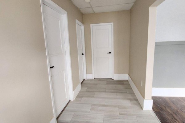 Bathroom - 1792 Longwoods Road, Southwest Middlesex, ON N0L2N9 Photo 5