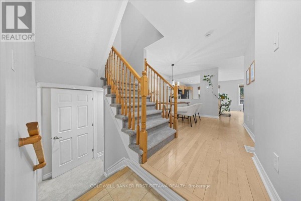 Dining room - 1793 Maple Grove Road, Ottawa, ON K2S0M4 Photo 4