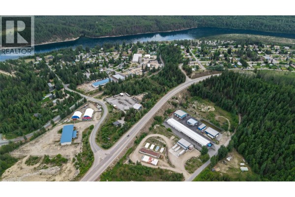1795 Homegoods Road, Genelle, BC V0G1G0 Photo 4