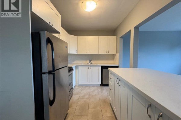 4pc Bathroom - 1797 Main Street W Unit# 23, Hamilton, ON L8S1H6 Photo 2