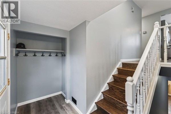 Bedroom - 17b Emilie Street, Brantford, ON N3S1S5 Photo 5