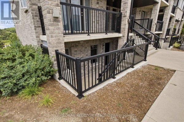 Primary Bedroom - 17g - 1989 Ottawa Street S, Kitchener, ON N2E0G7 Photo 4